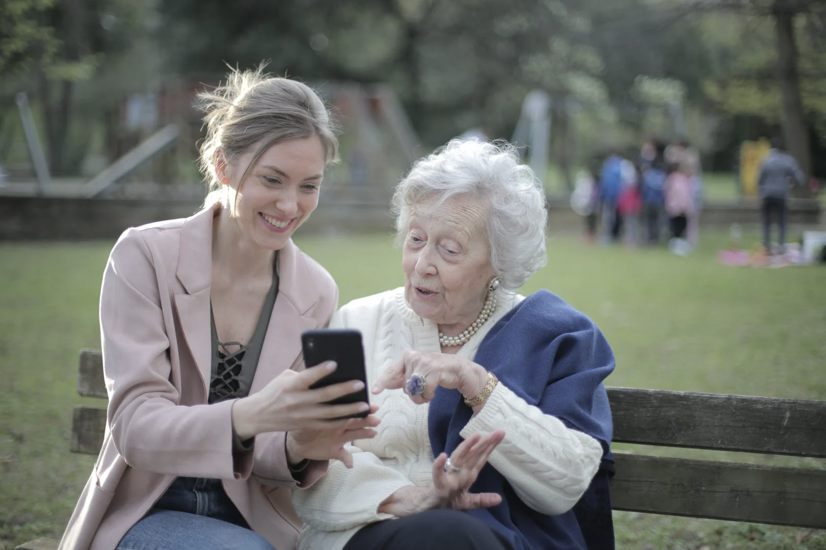 How To Be an Effective Elder Caregiver