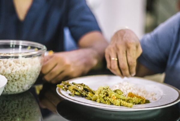 Advanced Care Clients preparing a nutritious meal.