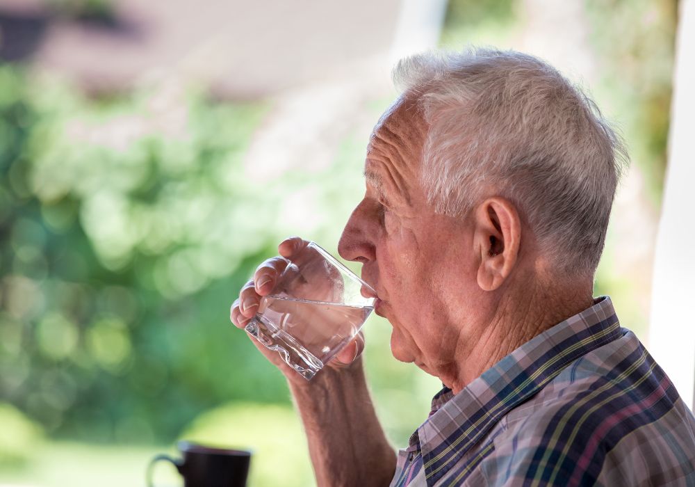 Hydration for Seniors: Why Staying Hydrated is Crucial for Aging Well