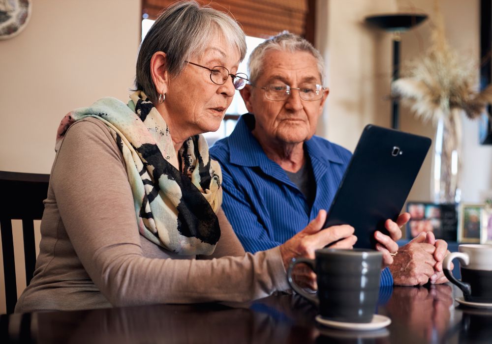 In Home Care for Seniors: A Comprehensive Guide to Aging Comfortably at Home